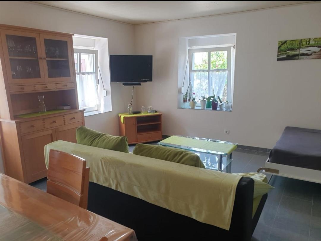 Ferien-Apartment Meter Neumagen-Dhron Eksteriør bilde